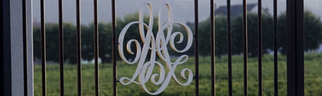 Cover photo from the Domaine Mugneret-Gibourg site