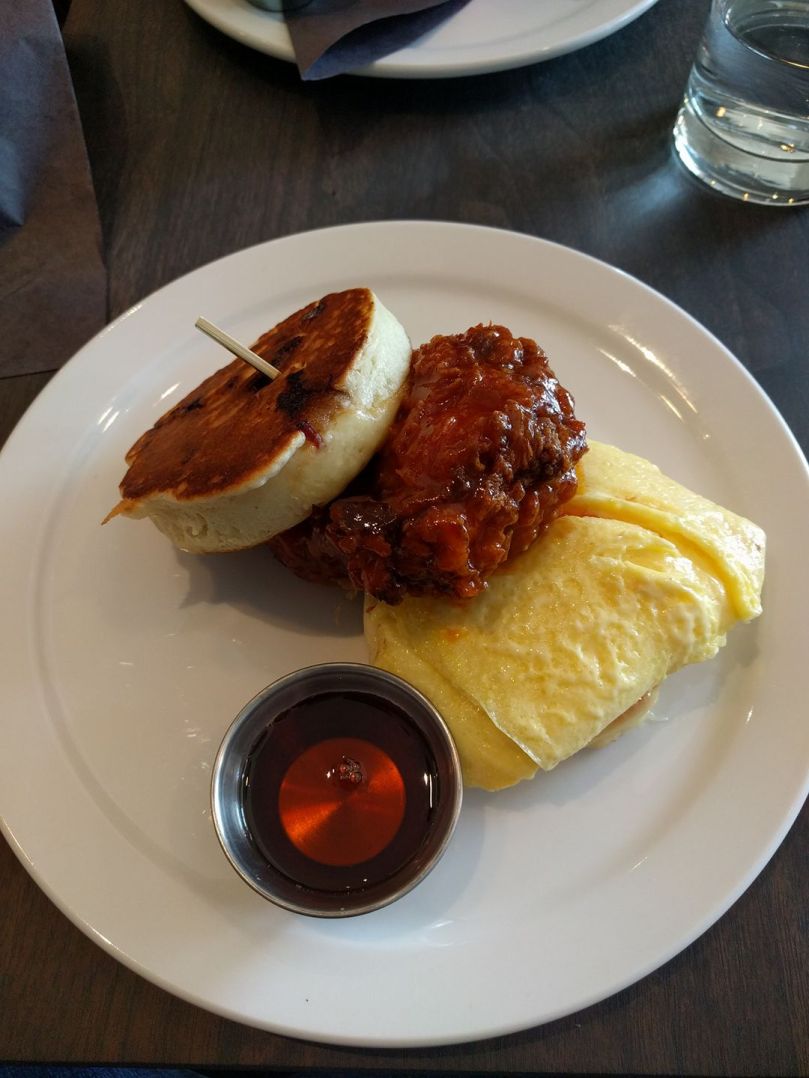 20626243_10155363134575673_6905291432536154901_o